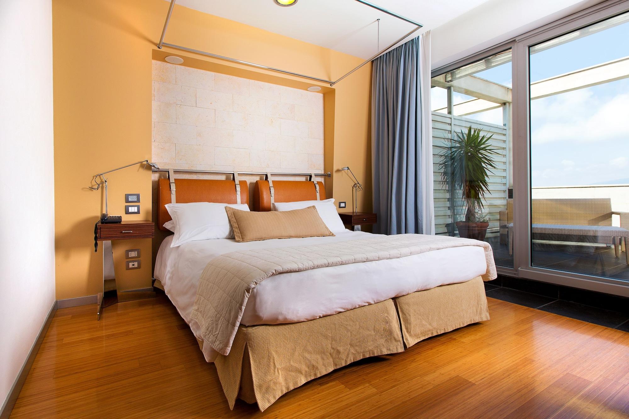 Towers Hotel Stabiae Sorrento Coast カステッランマーレ・ディ・スタービア エクステリア 写真