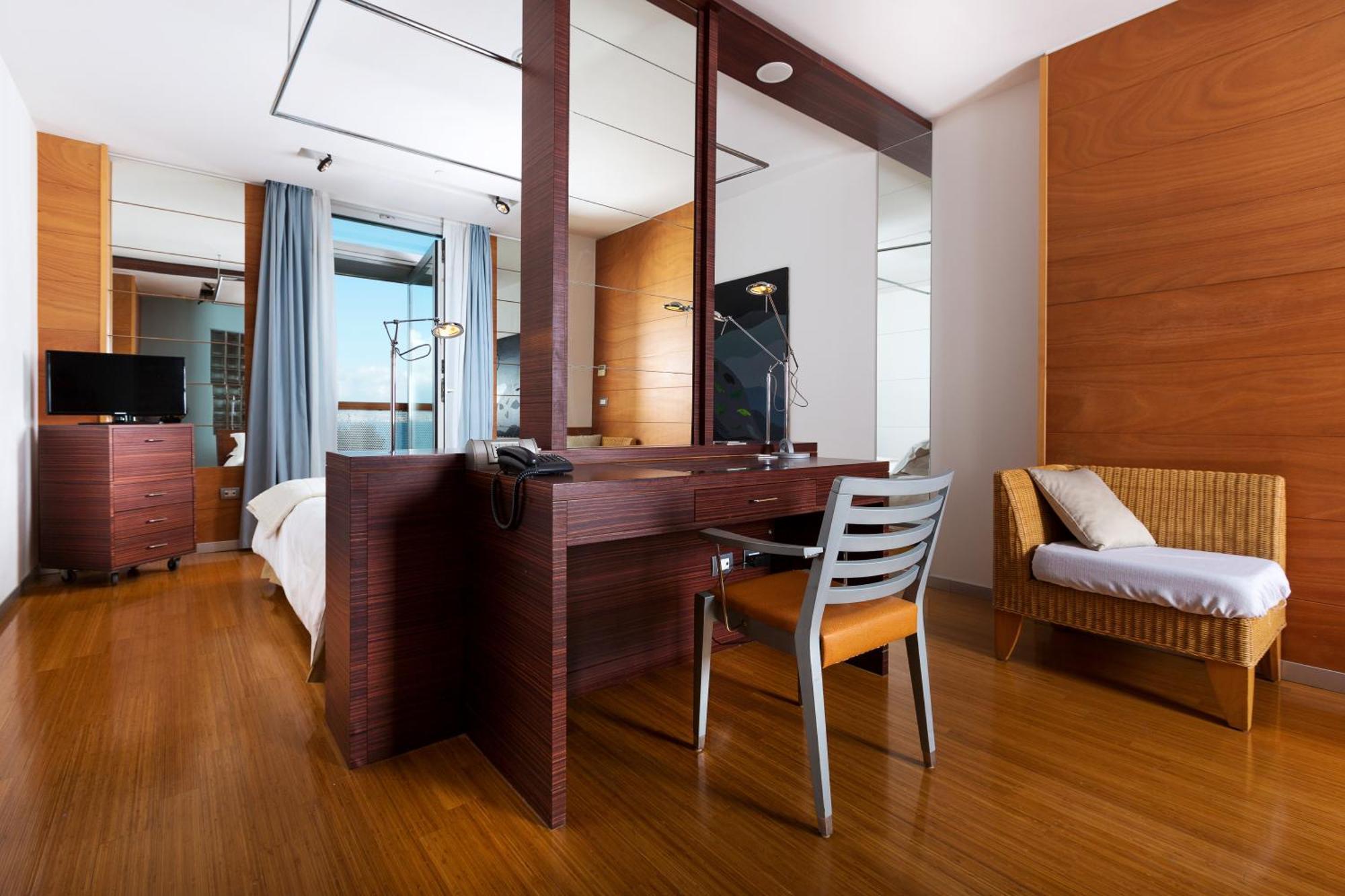 Towers Hotel Stabiae Sorrento Coast カステッランマーレ・ディ・スタービア エクステリア 写真